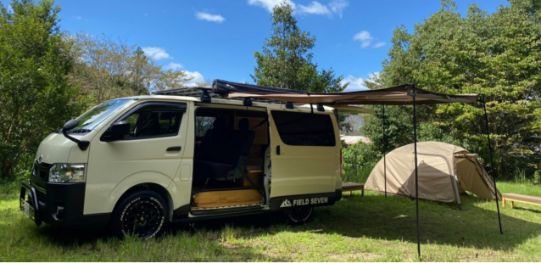 CAMPER VAN V01